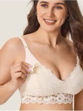Mōmanda Cream Lace Maternity Nursing Bra Size 36E